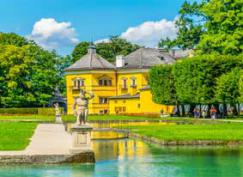 SGA Patrimoine sélectionne des produits adaptés à vos besoins SGA Patrimoine sélectionne des produits adaptés à vos besoins